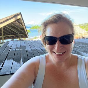 Meet your Posher, Rachel